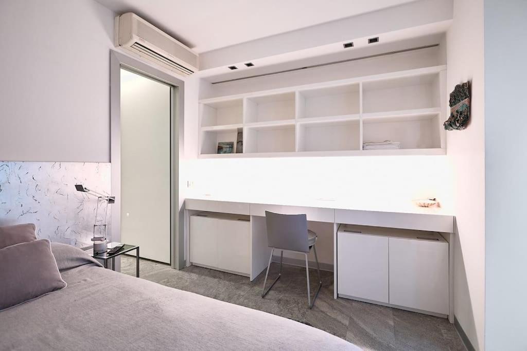 Fioravanti Suite Milan Bagian luar foto